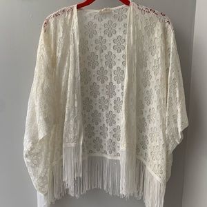 Floral white Fringe kimono